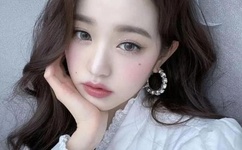 国产亚洲精品久久久久婷婷图片